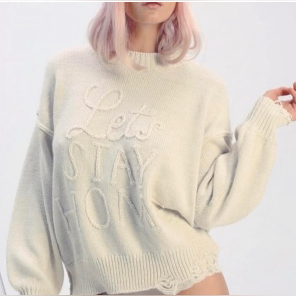 Wildfox Cream Distressed Sweater Size Large